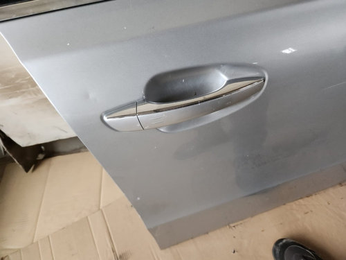 Maner usa dreapta fata Peugeot 508 combi an de fabricatie 2014