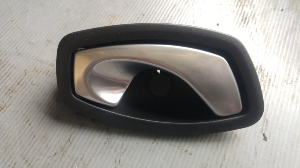 Maner usa dreapta fata renault laguna 3 806700005r
