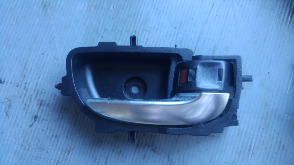 Maner usa dreapta fata toyota auris e18 2012-2018 69205-0d201