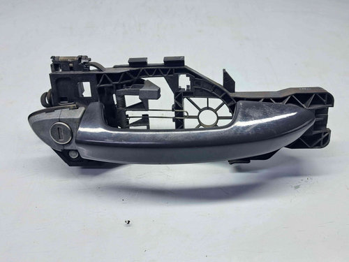 Maner usa dreapta fata Volkswagen Passat B7 (362) [Fabr 2010-2014] LI7F 2.0 TDI CFFB 103KW / 140CP