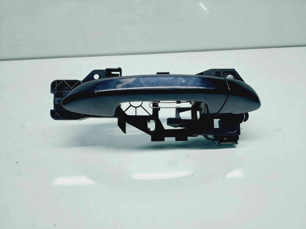 Maner usa dreapta fata Volkswagen Passat B7 (362) [Fabr 2010-2014] LC9X