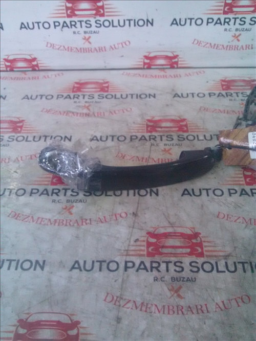 Maner usa dreapta fata VOLKSWAGEN TOURAN an fabr 2006