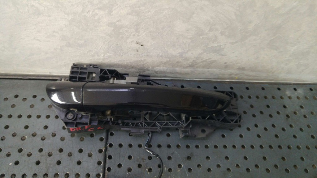 Maner usa dreapta fata vw passat cc 3c8839886