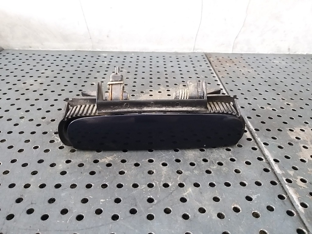 Maner usa dreapta spate audi a6 c5 4b 4b0839885