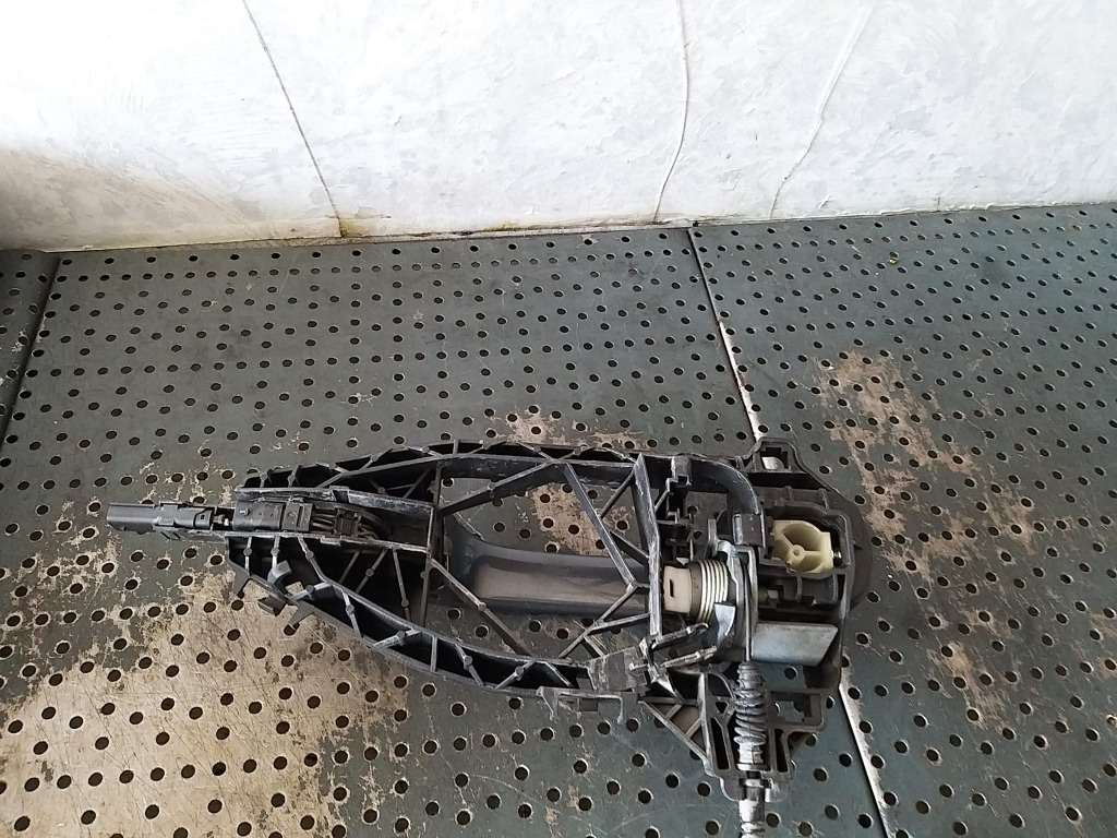 Maner usa dreapta spate audi a6 c8 4k 4n0837812b