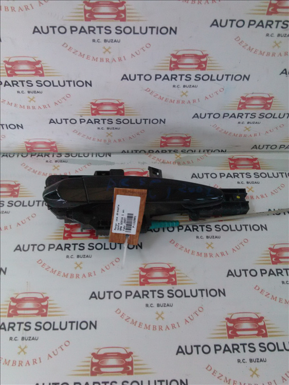 Maner usa dreapta spate BMW SERIA 1 an fabr.2007