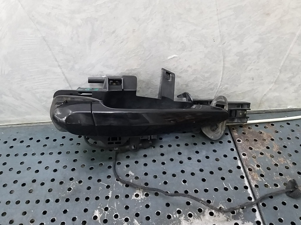 Maner usa dreapta spate bmw seria 1 e87