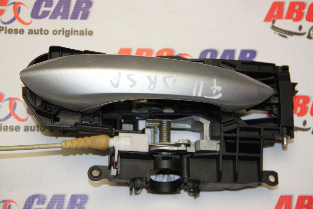 Maner usa dreapta spate BMW Seria 5 F11 model 2014