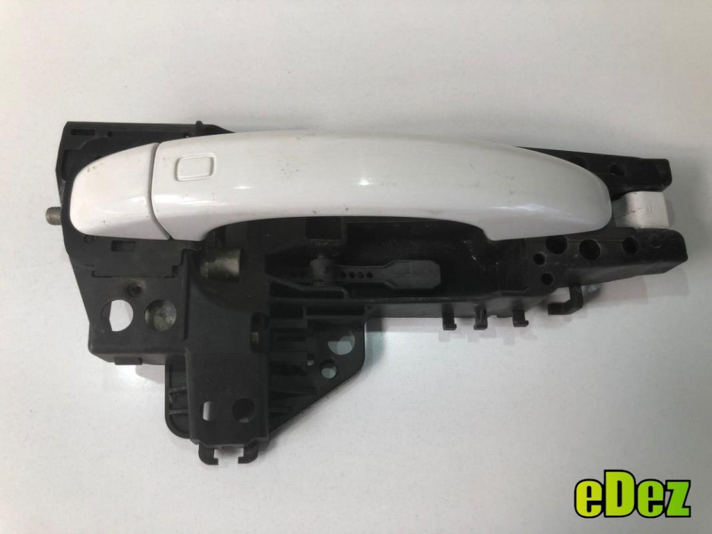 Maner usa dreapta spate culoare alba - ly9c Audi A4 (2007-2011) [8K2, B8] 8t0837886a
