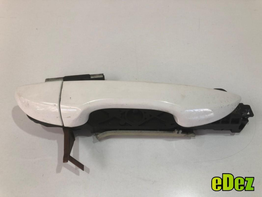 Maner usa dreapta spate culoare alba Toyota Corolla (2012-2018)