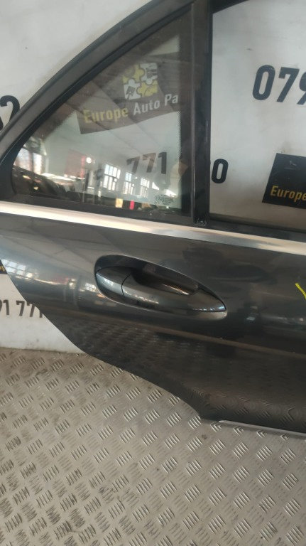 Maner usa dreapta spate Mercedes C-Klass W204 1.8 benzina , cod motor M271950 , transmisie automata ...