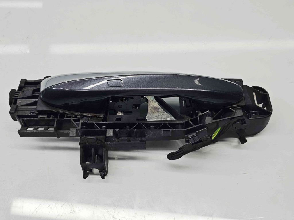Maner usa dreapta spate Mercedes Clasa C (W205) [Fabr 2014-prezent] 755 Gri Tenorit / A0997602200
