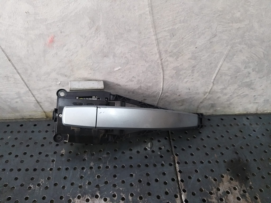 Maner usa dreapta spate opel astra j 14096401rh
