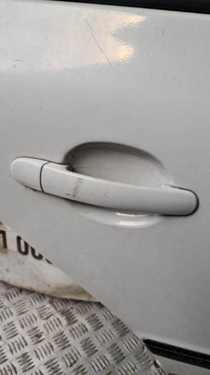 Maner usa dreapta spate Skoda Superb 1.9 TDI an fabricatie 2008