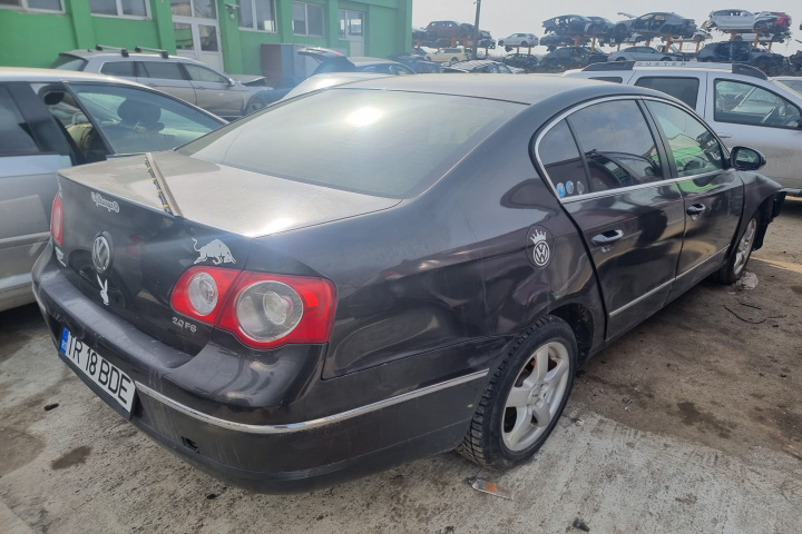 Maner usa dreapta spate Volkswagen Passat B6 2006 sedan/berlina 2.0 benzina