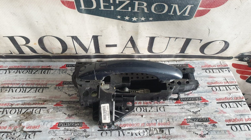 Maner usa exterior cu antimoniu dreapta spate Audi A4 B8 cod piesa : 8T02837886