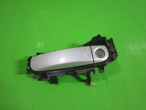 MANER USA EXTERIOR DREAPTA - FATA AUDI A3 8P FAB. 2003 - 2012 ⭐⭐⭐⭐⭐