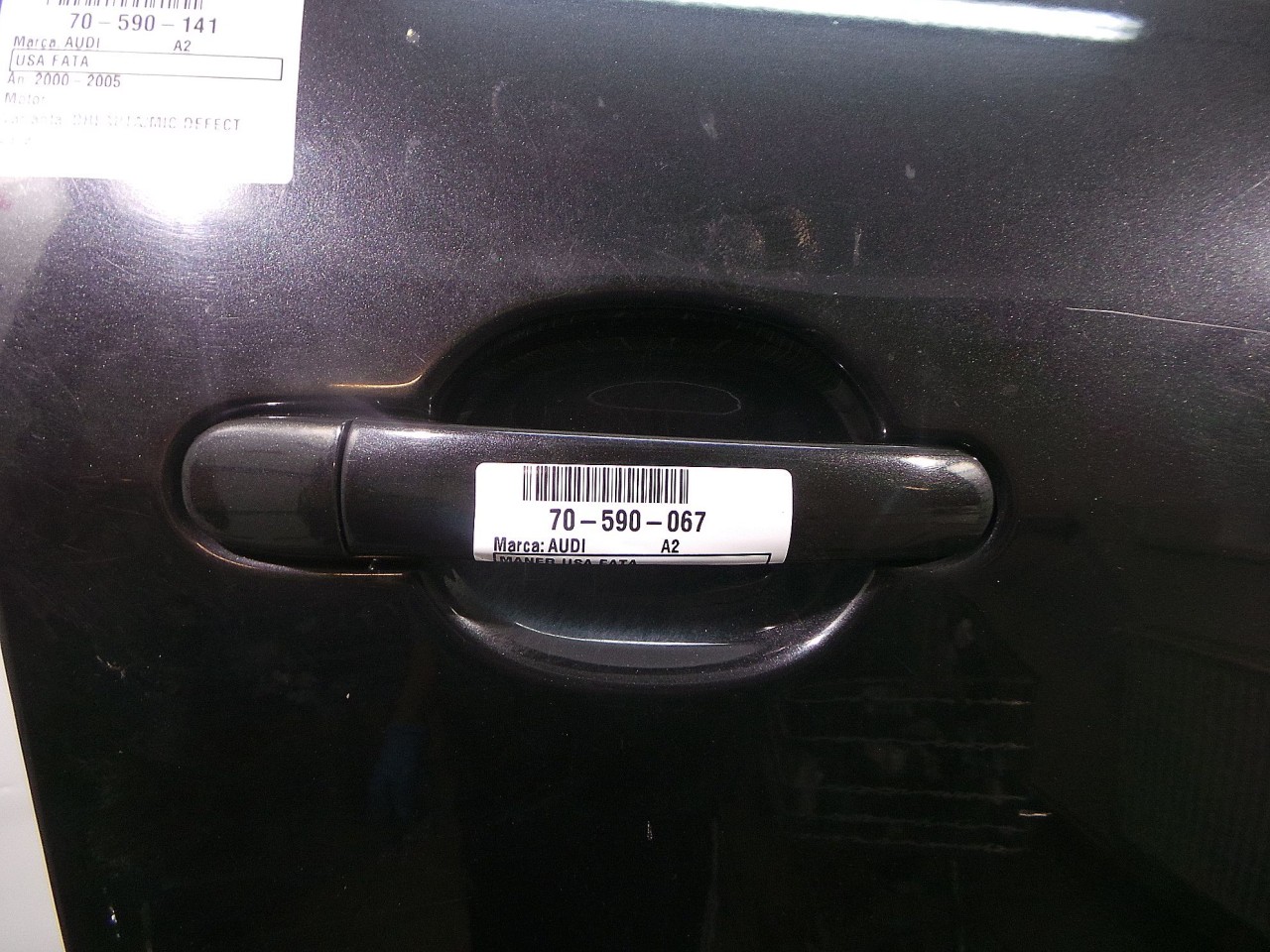 MANER USA FATA DREAPTA AUDI A2 A2 - - (2000 2005)