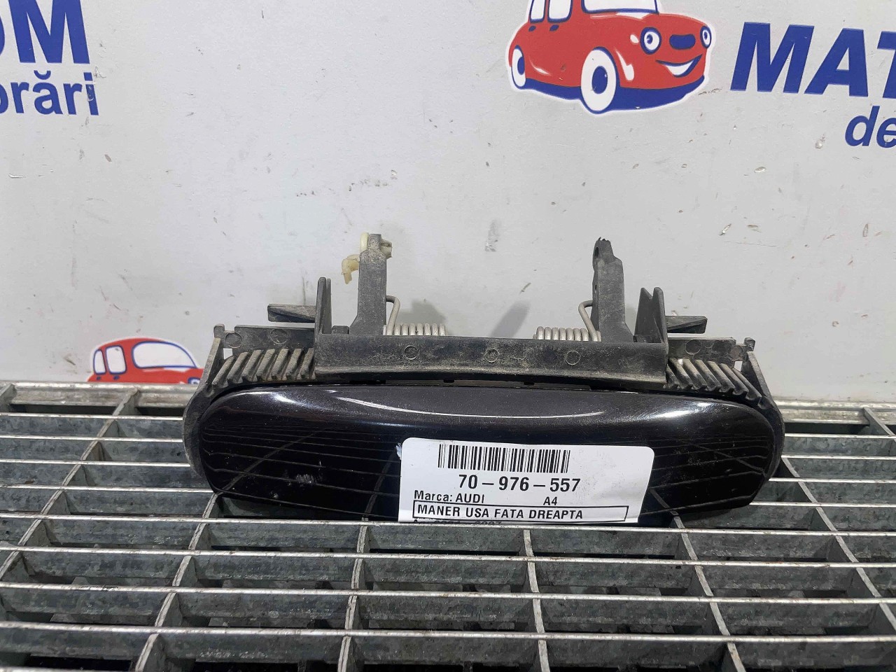 MANER USA FATA DREAPTA AUDI A4 - - (2004 2007)