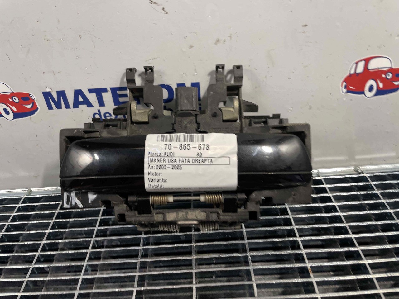 MANER USA FATA DREAPTA AUDI A8 - - (2002 2005)