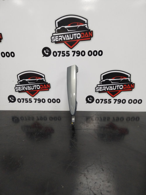 Maner usa fata dreapta BMW Seria 3 (2005-2012) [E90] 2.0 Motorina 2005, 712397