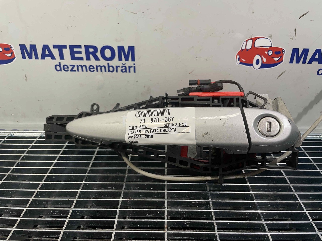MANER USA FATA DREAPTA BMW SERIA 3 F 30 - - (2011 2018)