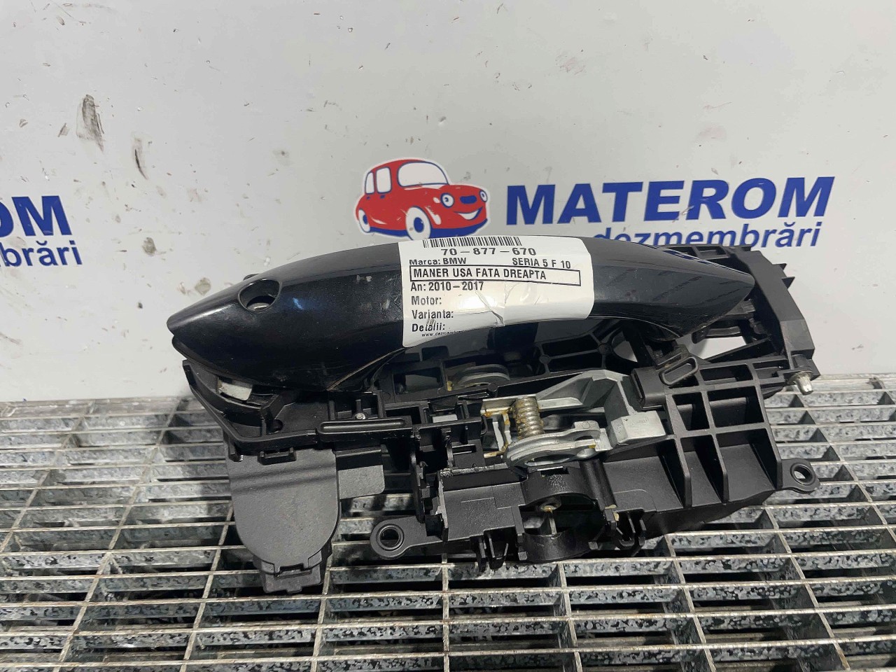 MANER USA FATA DREAPTA BMW SERIA 5 F 10 - - (2010 2017)