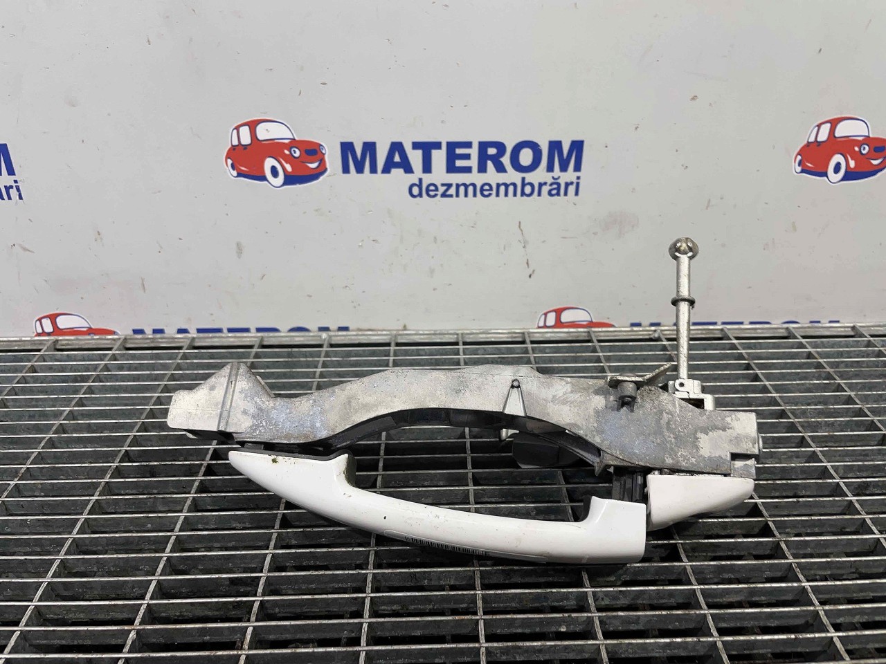 MANER USA FATA DREAPTA CITROEN C3 - - (2009 2016)