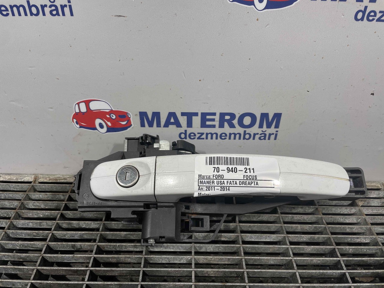 MANER USA FATA DREAPTA FORD FOCUS - - (2011 2014)