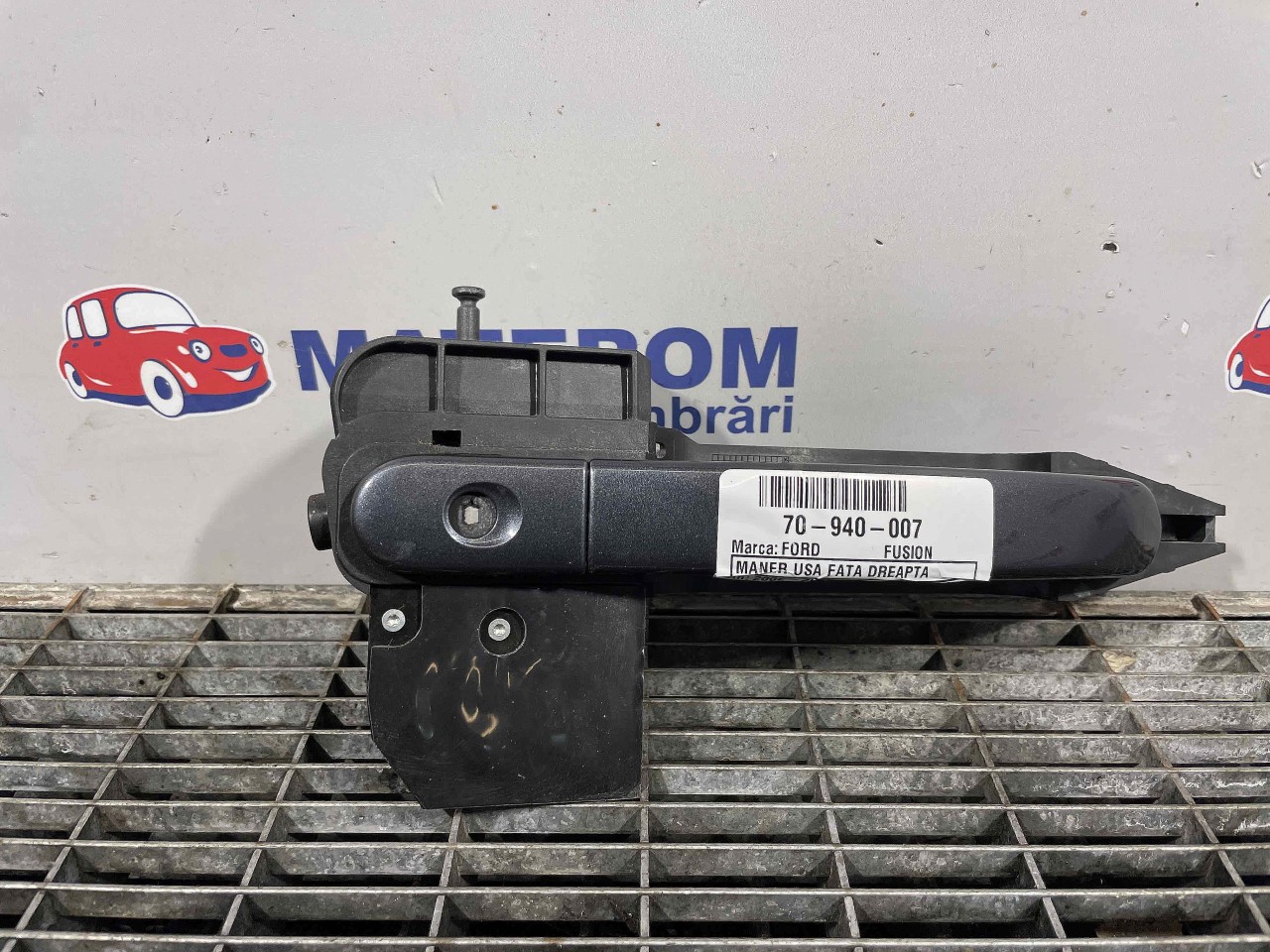 MANER USA FATA DREAPTA FORD FUSION - - (2002 2005)