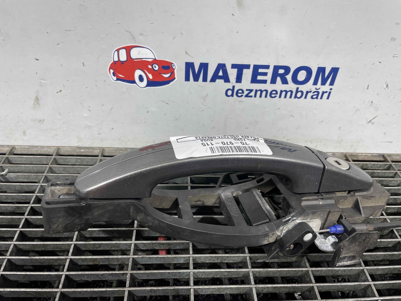 MANER USA FATA DREAPTA FORD KUGA - - (2012 2019)