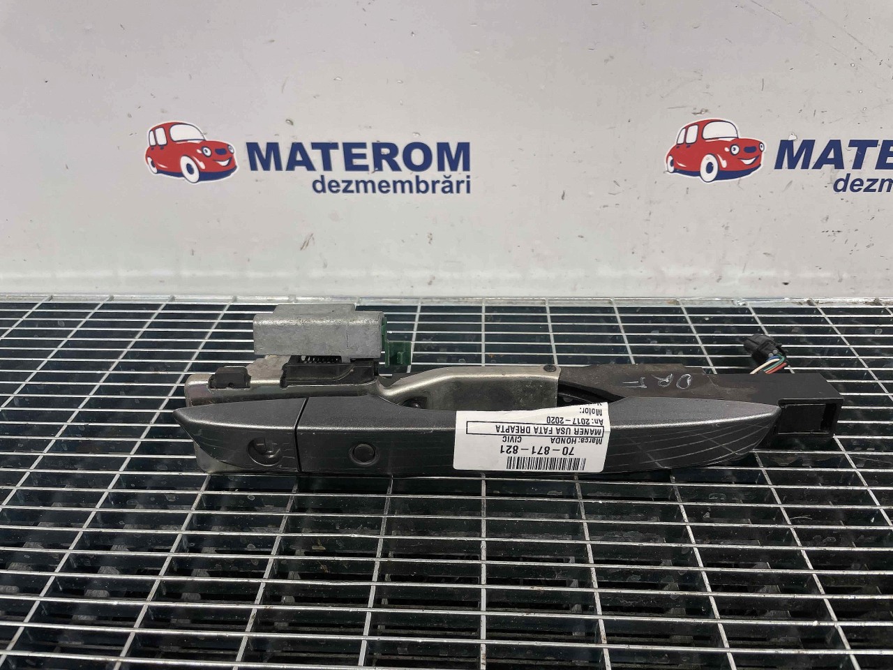 MANER USA FATA DREAPTA HONDA CIVIC - - (2017 2020)