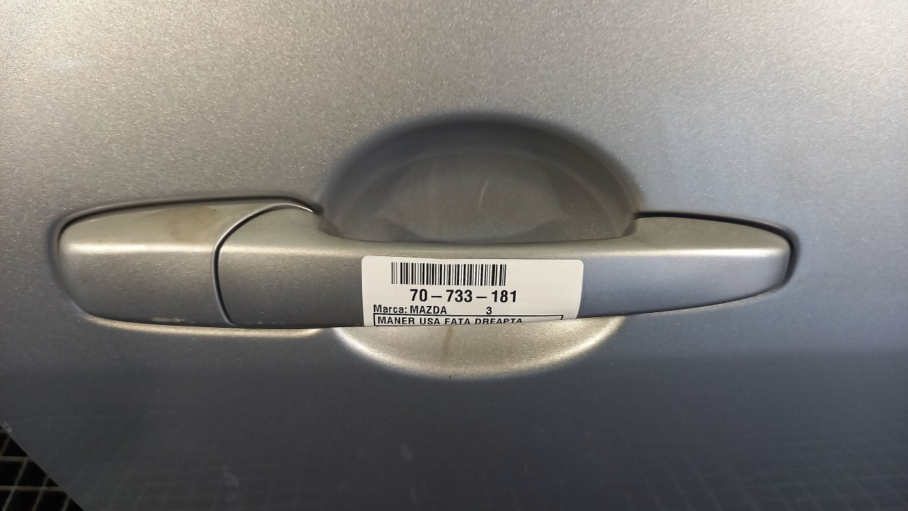 MANER USA FATA DREAPTA MAZDA 3 - - (2003 2009)