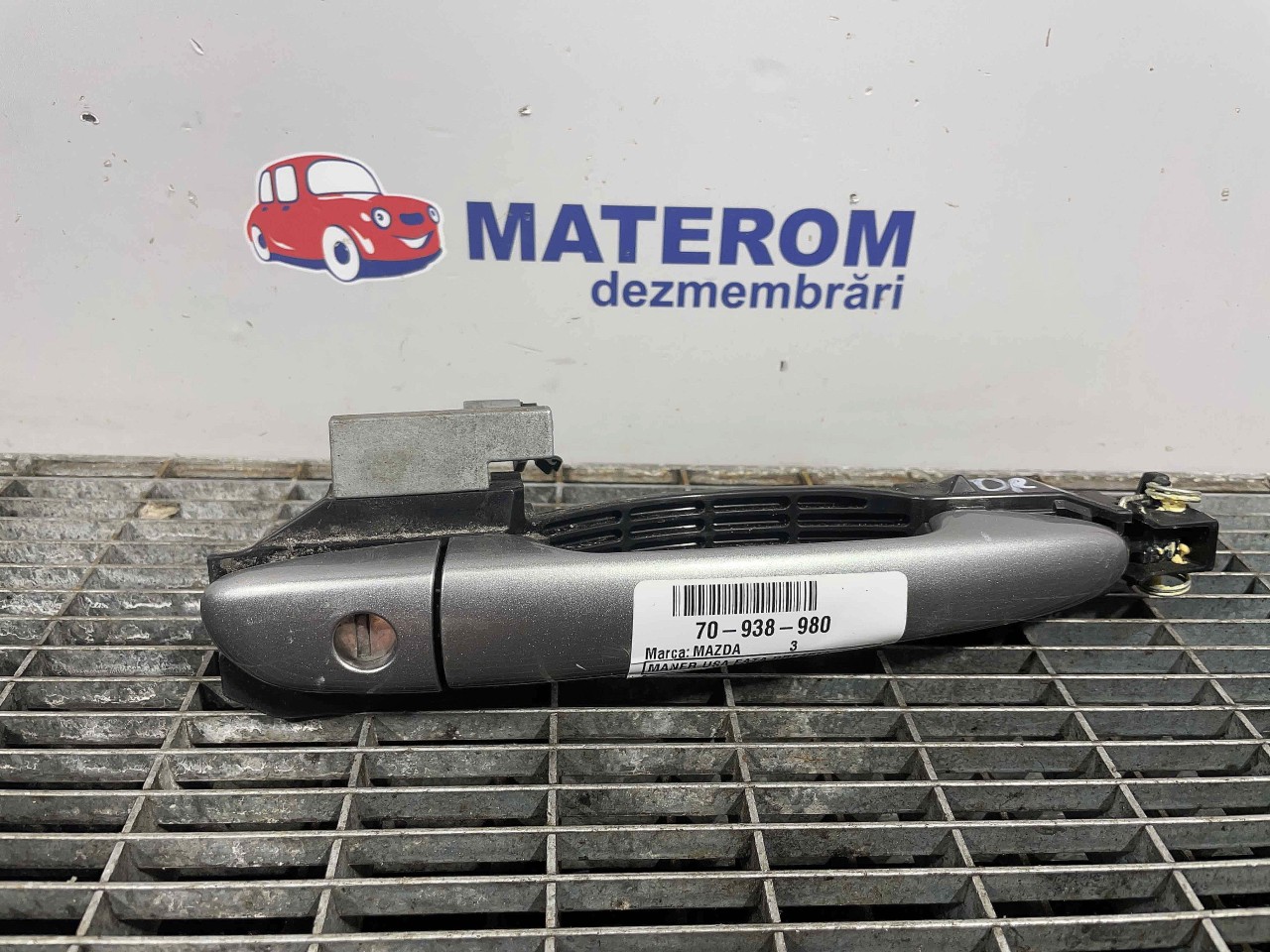 MANER USA FATA DREAPTA MAZDA 3 3 - - (2013 2018)
