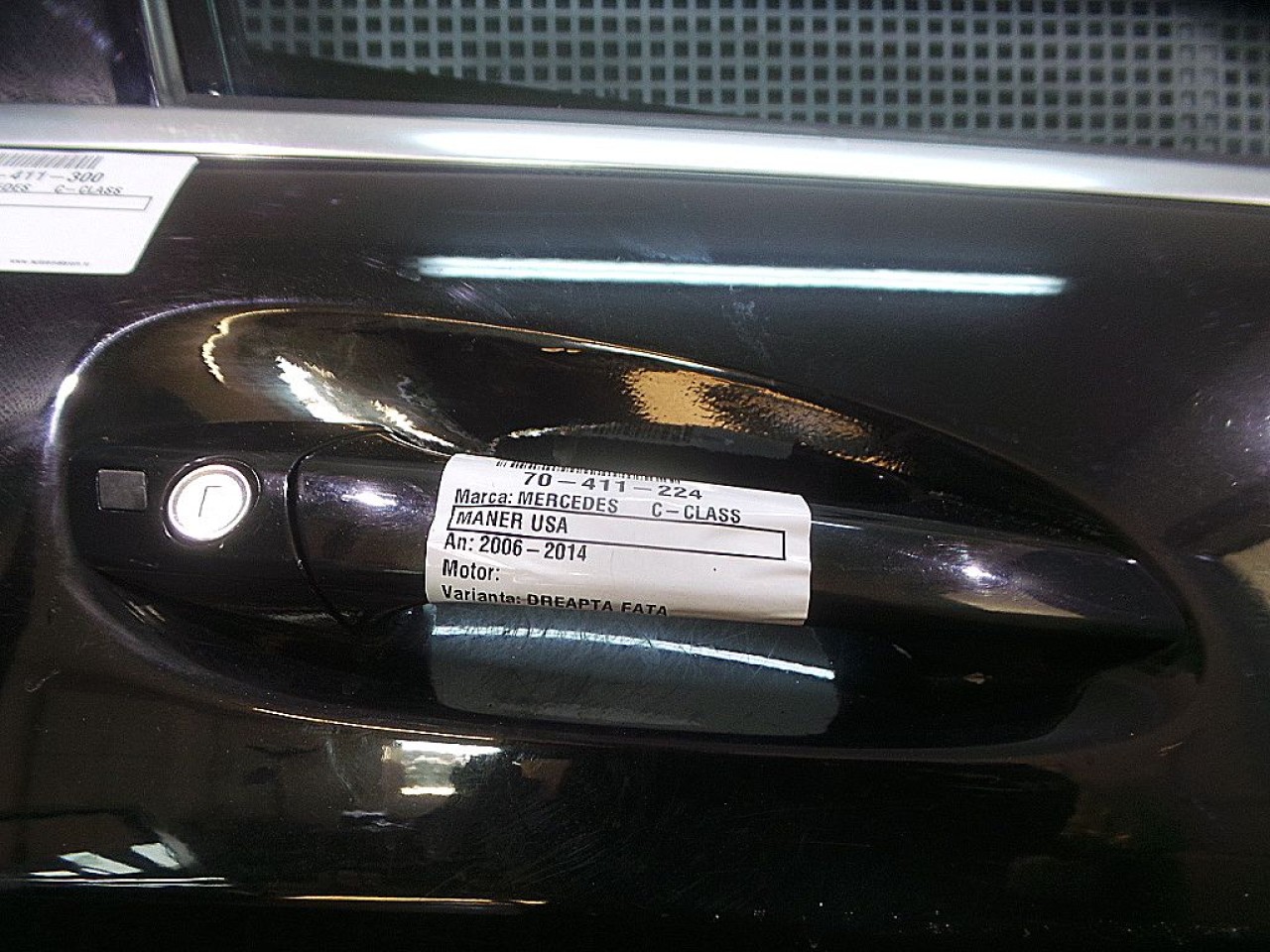 MANER USA FATA DREAPTA MERCEDES C-CLASS - - (2007 2011)