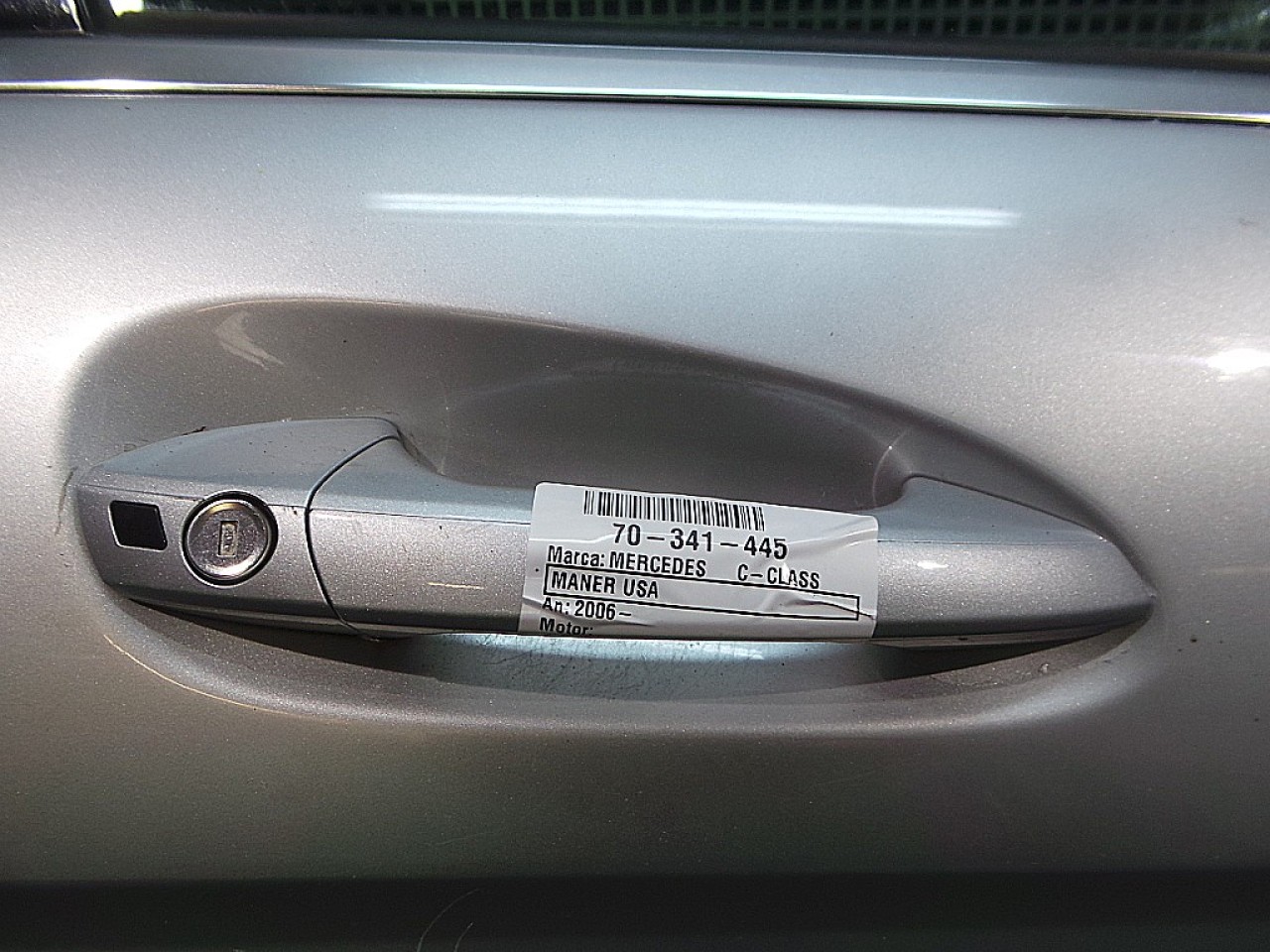 MANER USA FATA DREAPTA MERCEDES C-CLASS - - (2007 2011)