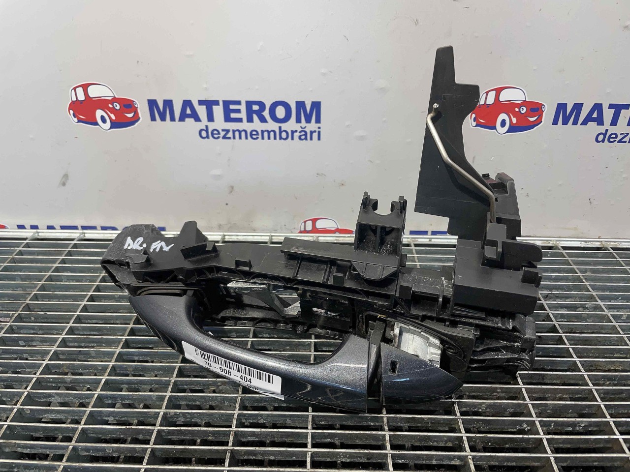 MANER USA FATA DREAPTA MERCEDES C-CLASS - - (2014 2018)