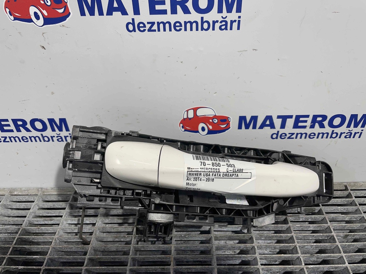 MANER USA FATA DREAPTA MERCEDES C-CLASS - - (2014 2018)
