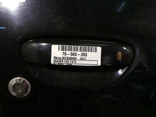 MANER USA FATA DREAPTA MITSUBISHI COLT - - (2004 2008)