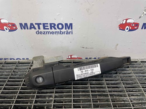 MANER USA FATA DREAPTA MITSUBISHI L200 L200 - - (2010 2015)