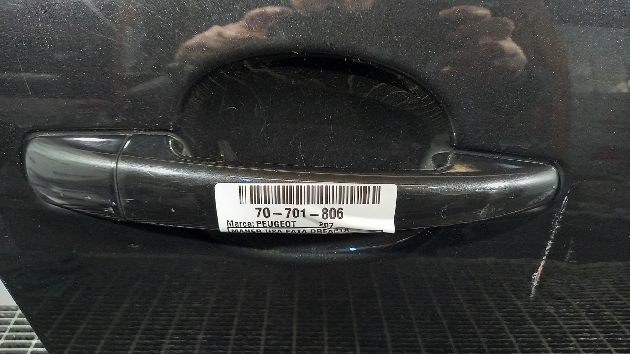 MANER USA FATA DREAPTA PEUGEOT 207 207 - - (2009 2014)