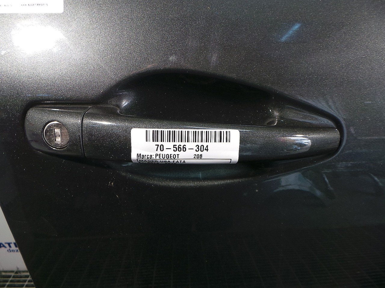 MANER USA FATA DREAPTA PEUGEOT 208 208 - - (2012 2015)