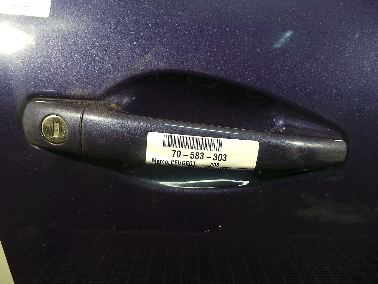 MANER USA FATA DREAPTA PEUGEOT 208 208 - - (2012 2015)