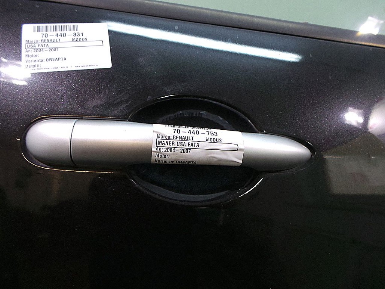 MANER USA FATA DREAPTA RENAULT MODUS - - (2004 2007)