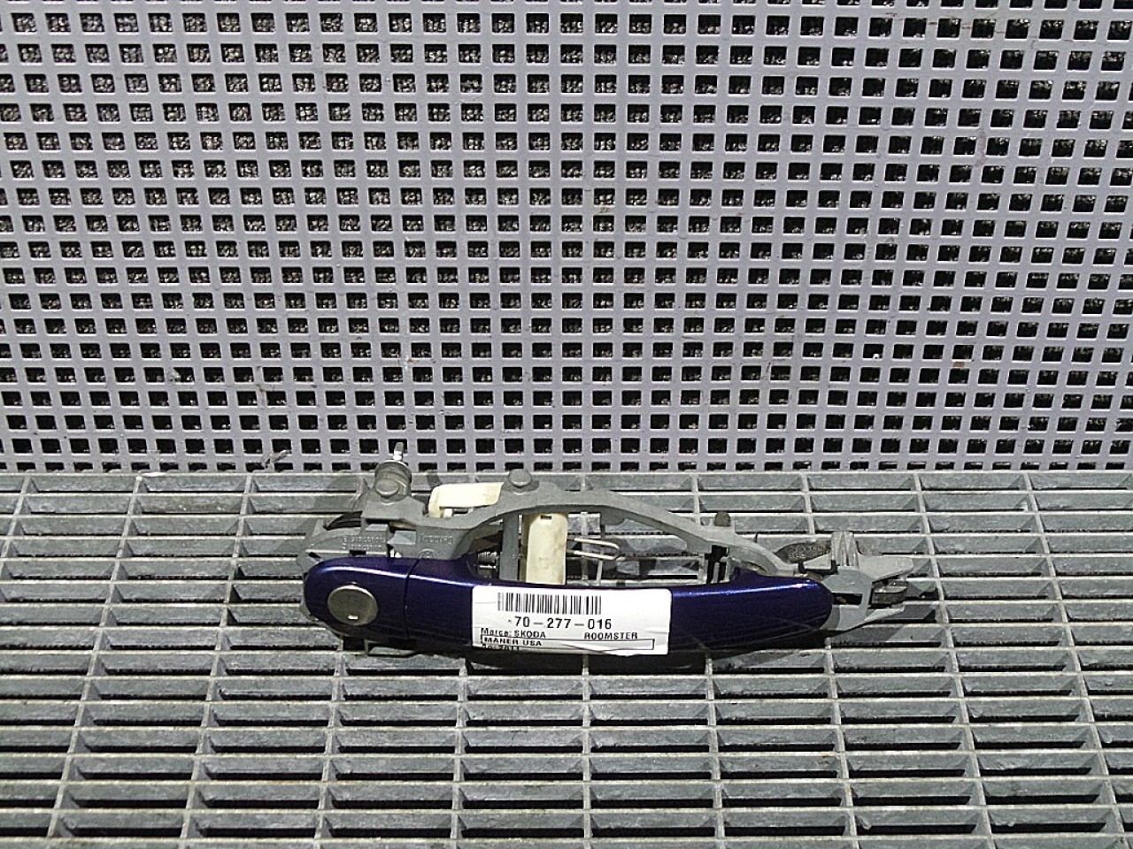 MANER USA FATA DREAPTA SKODA ROOMSTER - - (2010 2015)