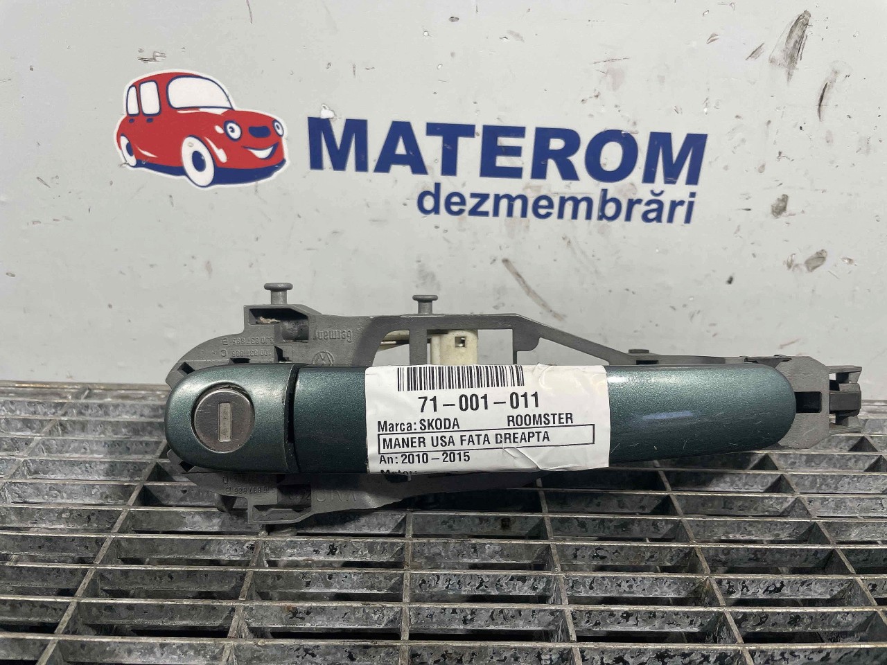 MANER USA FATA DREAPTA SKODA ROOMSTER ROOMSTER - - (2010 2015)
