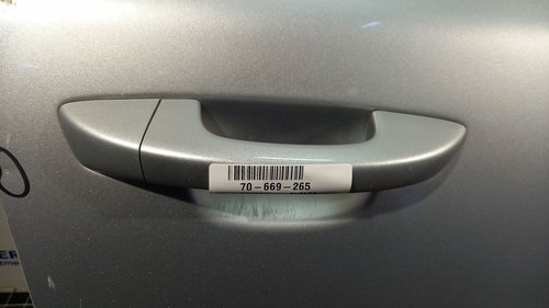 MANER USA FATA DREAPTA SKODA SUPERB - - (2008 2013)
