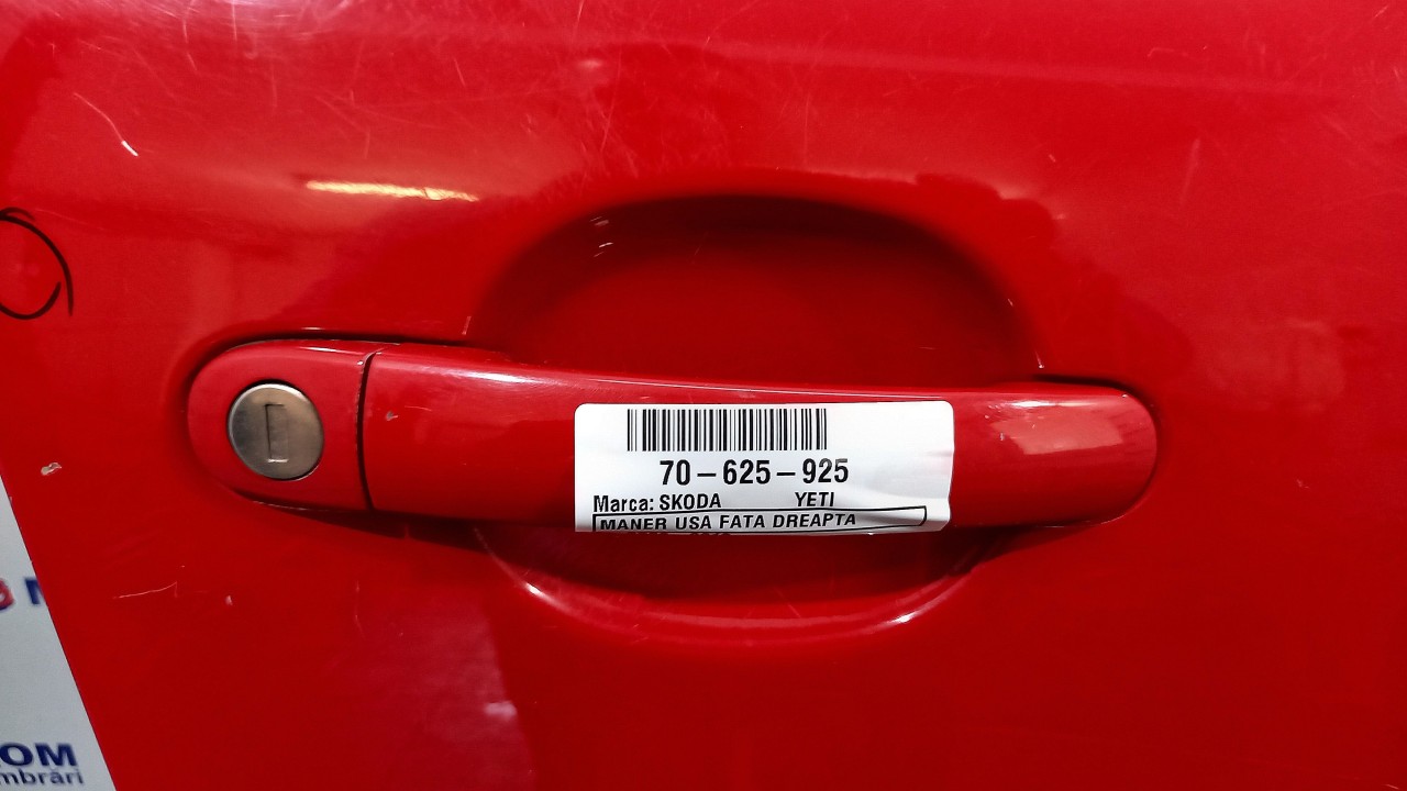 MANER USA FATA DREAPTA SKODA YETI YETI - - (2009 2013)