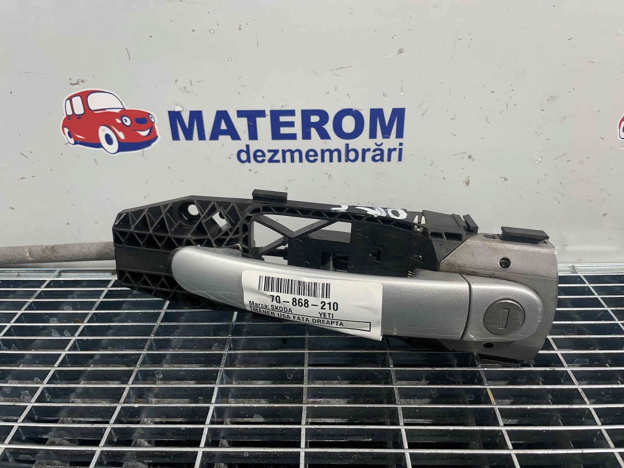 MANER USA FATA DREAPTA SKODA YETI YETI - - (2009 2017)