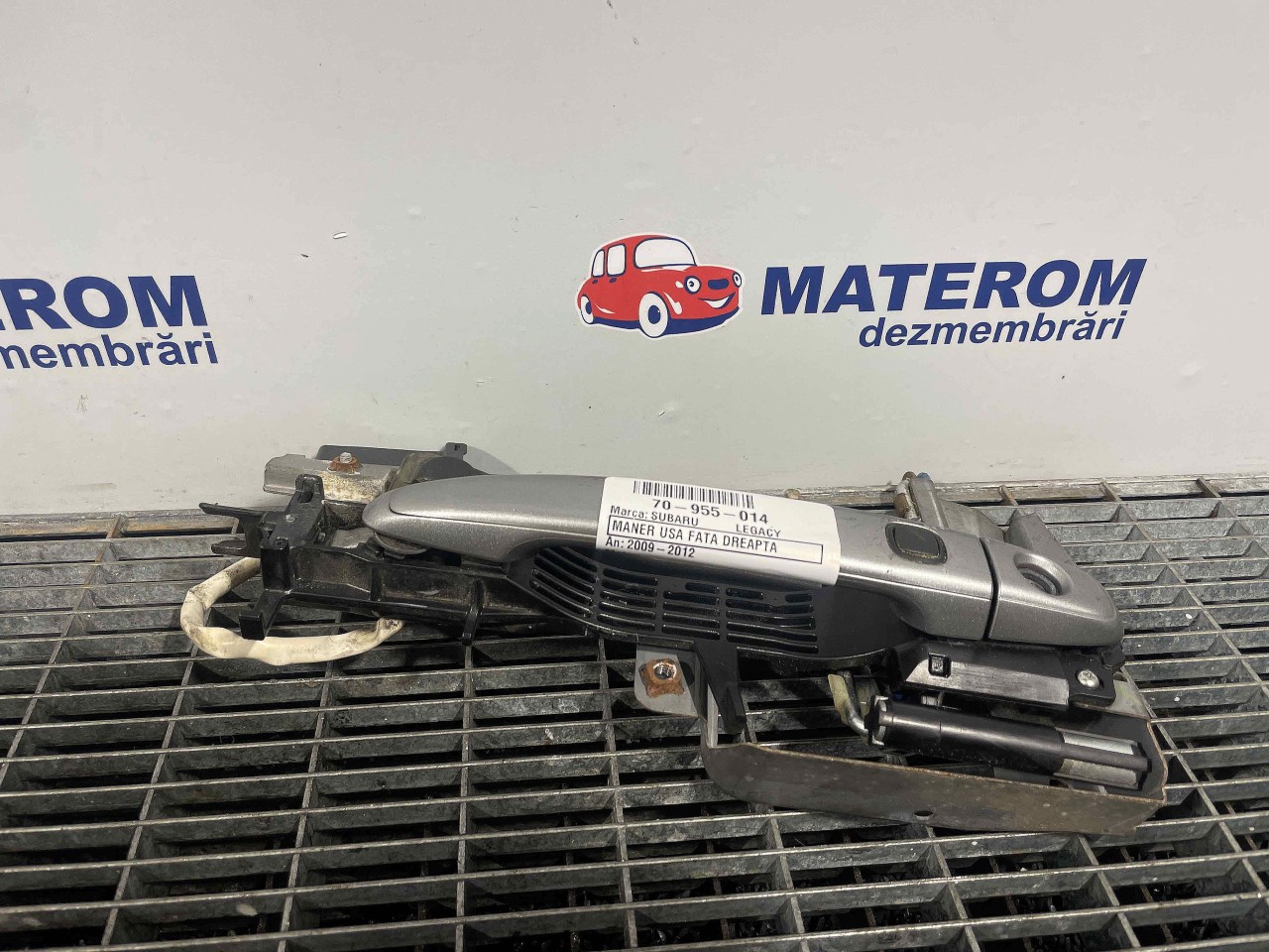 MANER USA FATA DREAPTA SUBARU LEGACY - - (2009 2012)